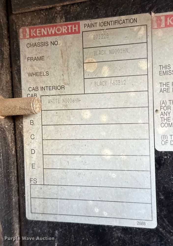 image for item EJ4620 2001 Kenworth T800 dump truck