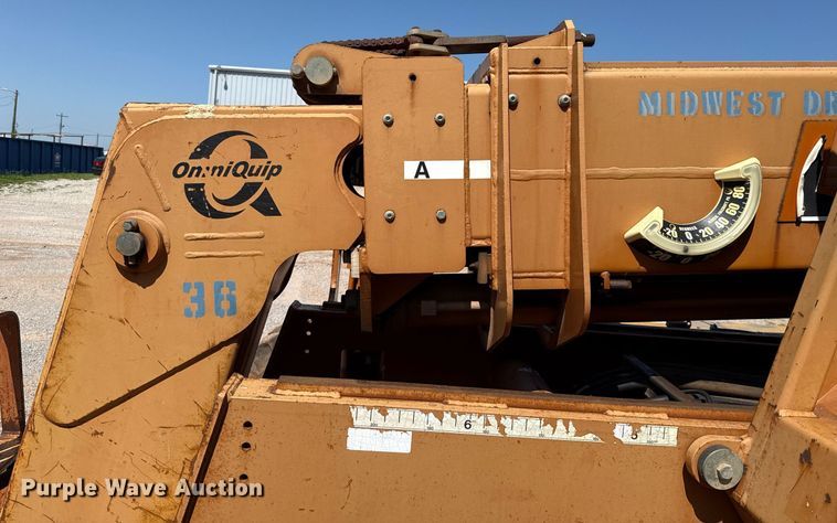 image for item EJ4623 2000 Lull 844C-42 Highlander telehandler