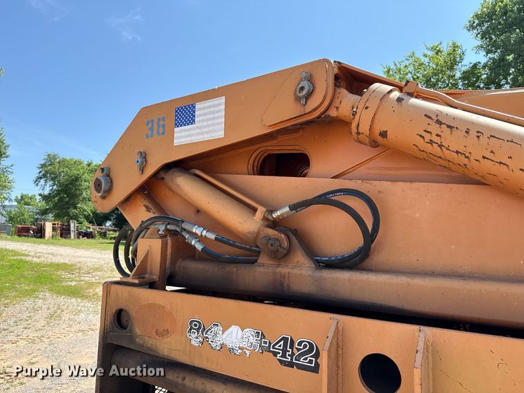 image for item EJ4623 2000 Lull 844C-42 Highlander telehandler