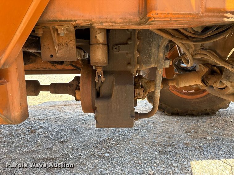 image for item EJ4623 2000 Lull 844C-42 Highlander telehandler