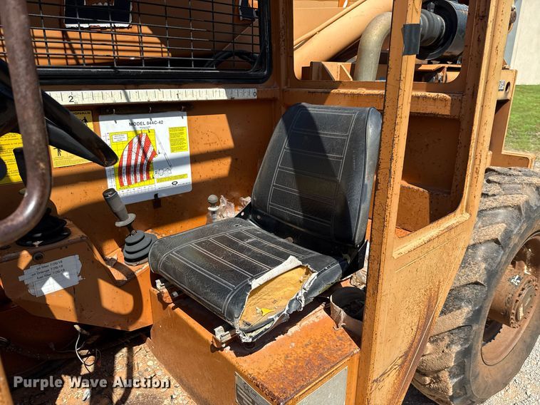 image for item EJ4623 2000 Lull 844C-42 Highlander telehandler