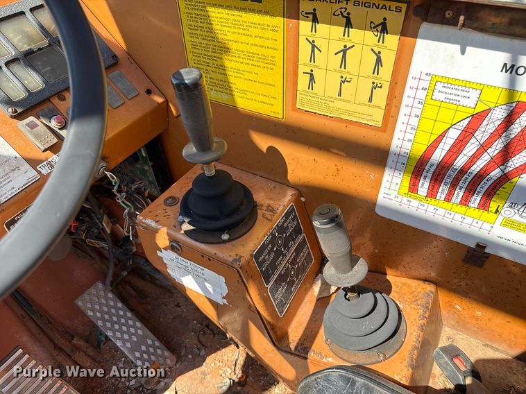 image for item EJ4623 2000 Lull 844C-42 Highlander telehandler