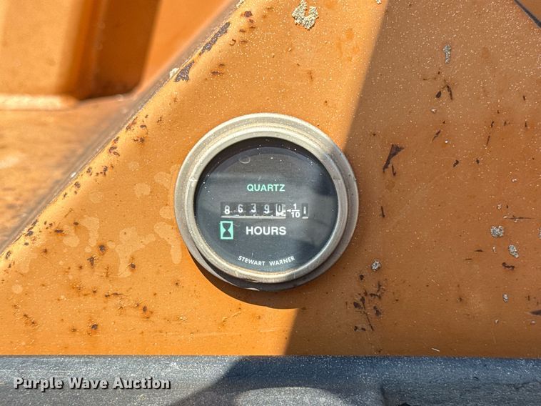 image for item EJ4623 2000 Lull 844C-42 Highlander telehandler