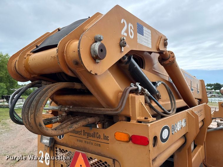 image for item EJ4624 2000 Lull 844C-42 telehandler