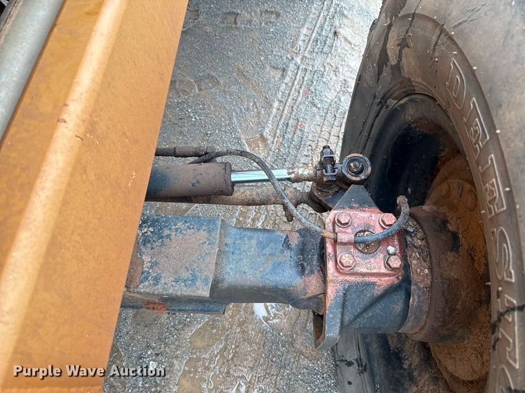 image for item EJ4624 2000 Lull 844C-42 telehandler