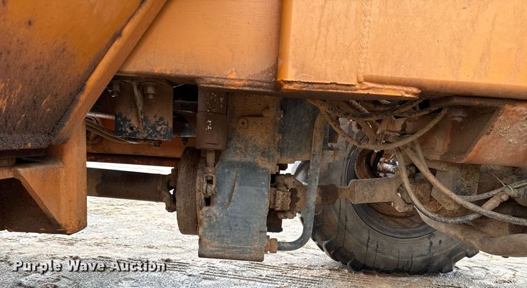 image for item EJ4624 2000 Lull 844C-42 telehandler