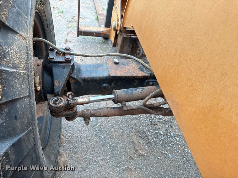 image for item EJ4624 2000 Lull 844C-42 telehandler