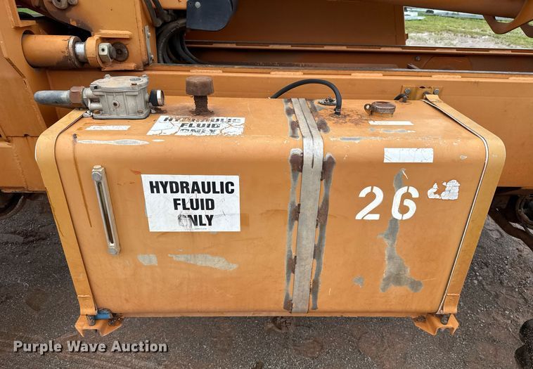 image for item EJ4624 2000 Lull 844C-42 telehandler