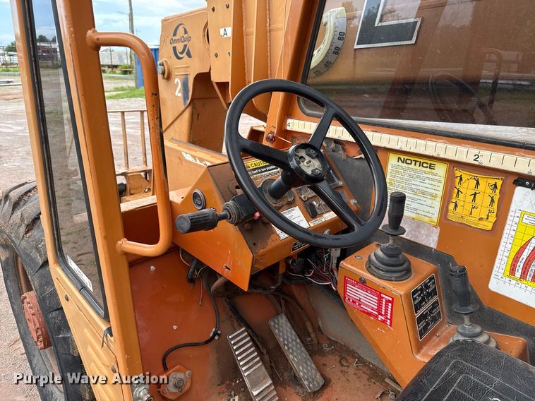 image for item EJ4624 2000 Lull 844C-42 telehandler