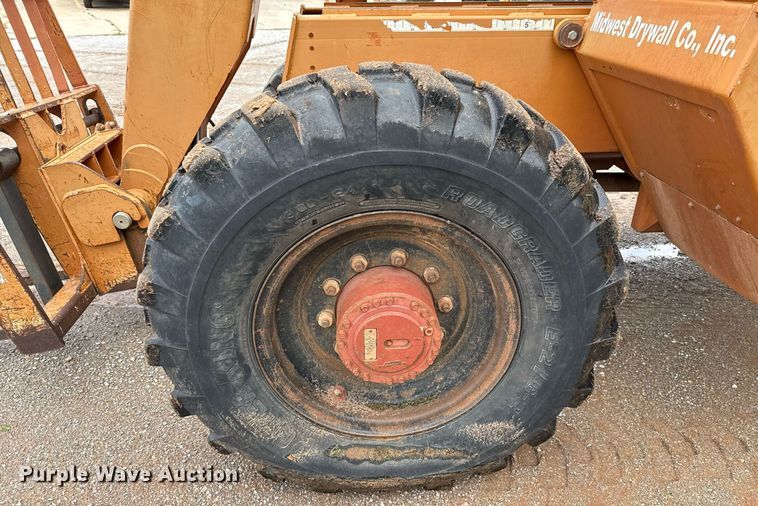 image for item EJ4624 2000 Lull 844C-42 telehandler