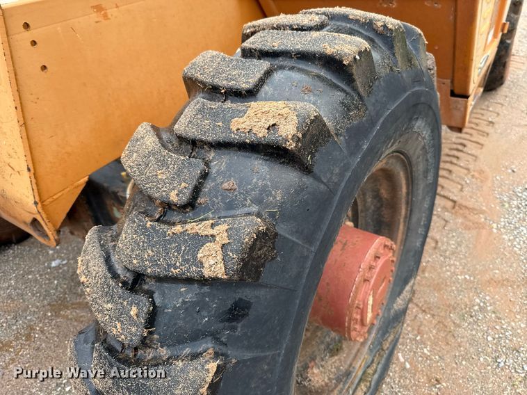 image for item EJ4624 2000 Lull 844C-42 telehandler