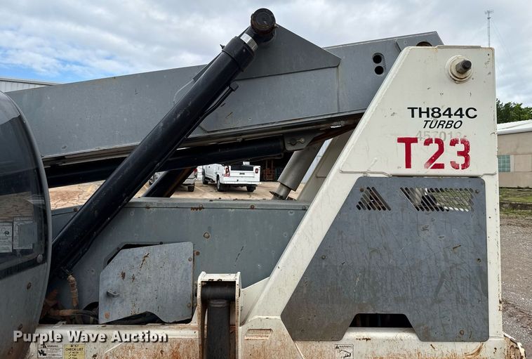 image for item EJ4625 2005 Terex TH844C telehandler