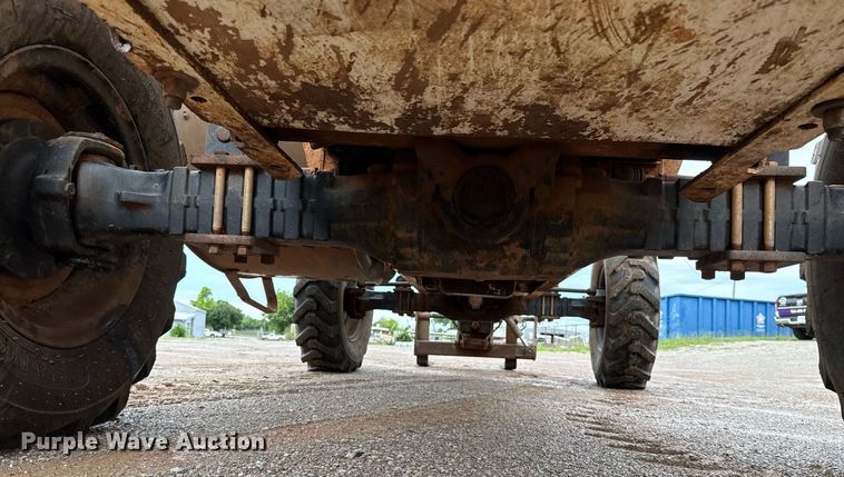 image for item EJ4625 2005 Terex TH844C telehandler