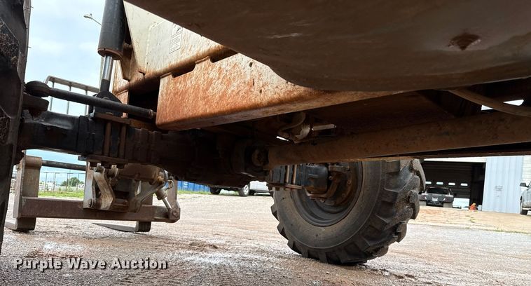 image for item EJ4625 2005 Terex TH844C telehandler