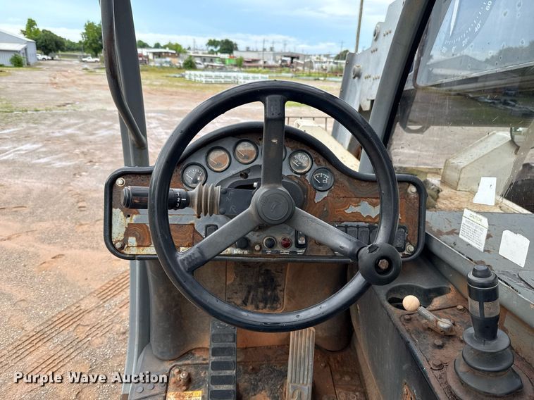 image for item EJ4625 2005 Terex TH844C telehandler