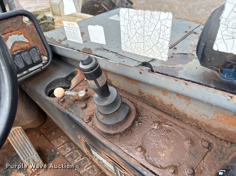 image for item EJ4625 2005 Terex TH844C telehandler