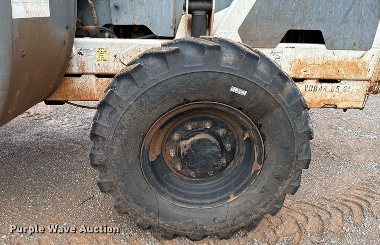 image for item EJ4625 2005 Terex TH844C telehandler