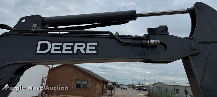 image for item EJ4628 2017 John Deere 35G mini excavator