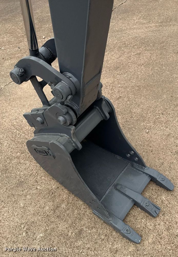 image for item EJ4628 2017 John Deere 35G mini excavator