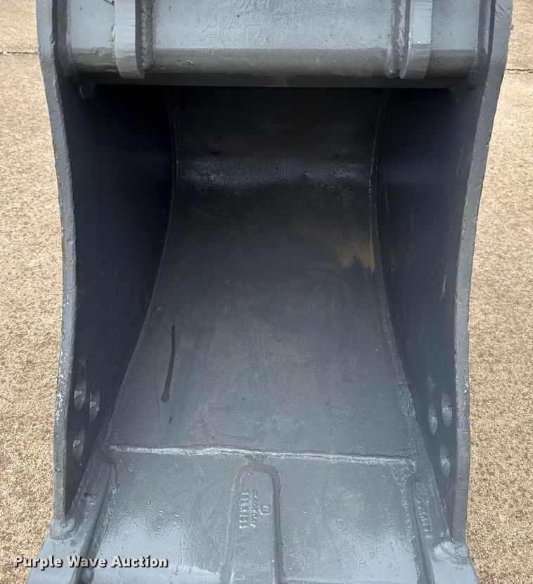 image for item EJ4628 2017 John Deere 35G mini excavator