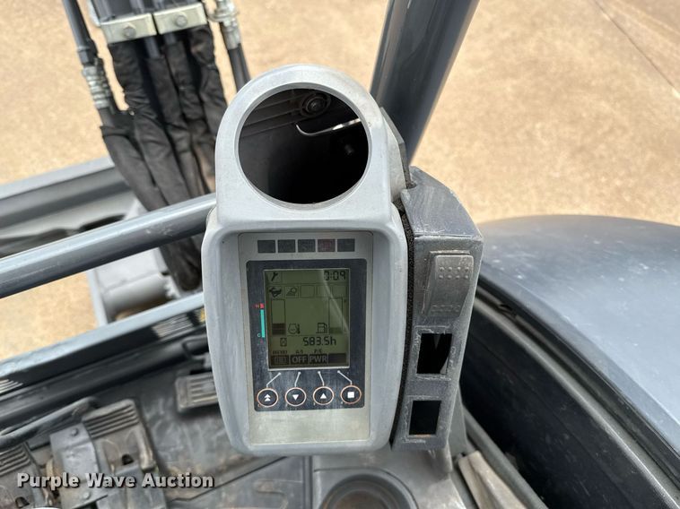 image for item EJ4628 2017 John Deere 35G mini excavator