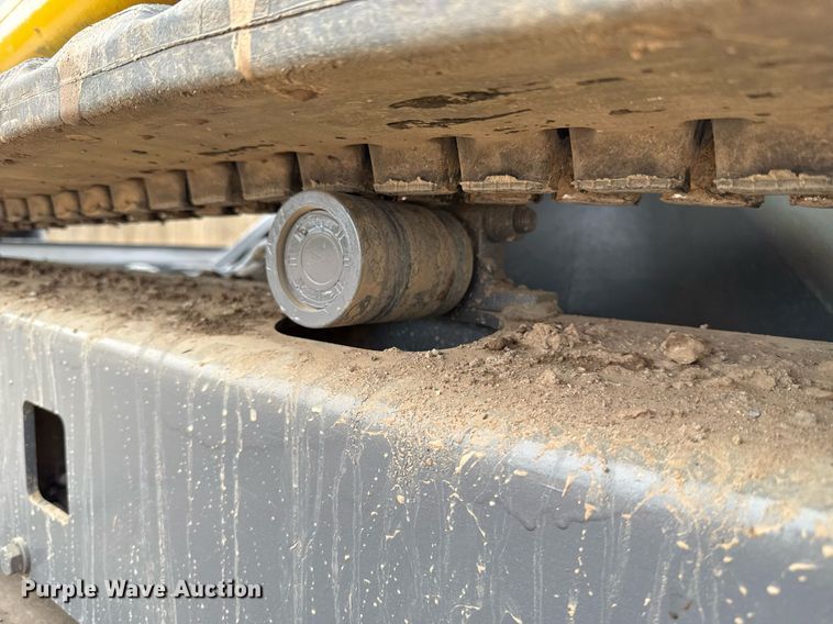 image for item EJ4628 2017 John Deere 35G mini excavator