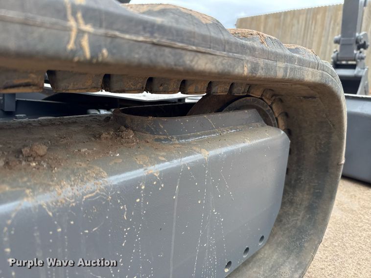 image for item EJ4628 2017 John Deere 35G mini excavator