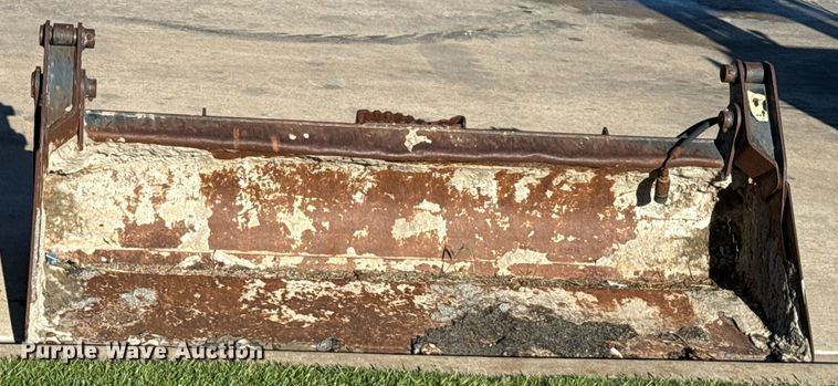 image for item EJ4632 Caterpillar four-in-one bucket