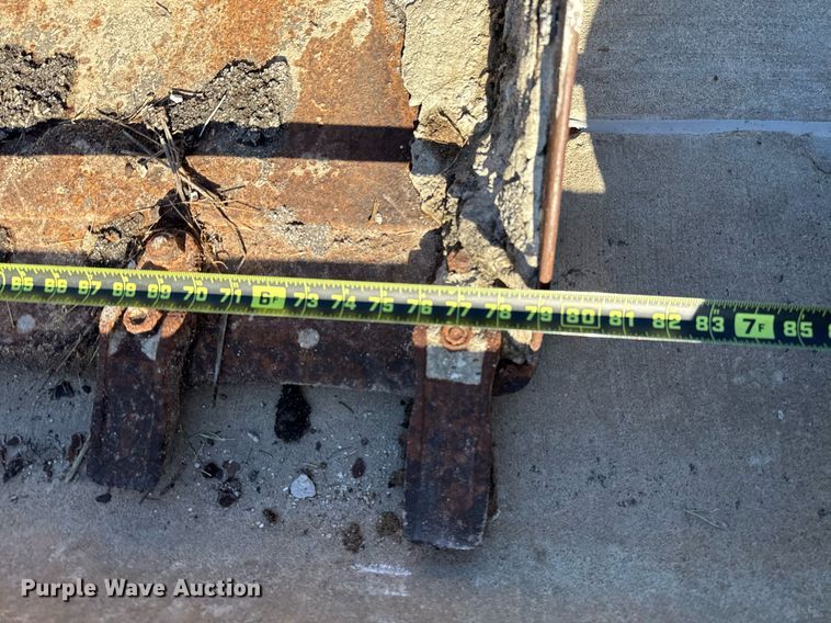 image for item EJ4632 Caterpillar four-in-one bucket