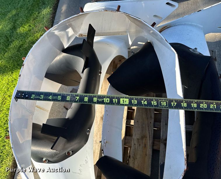 image for item EJ4634 Ready mix truck chutes