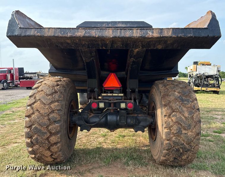 image for item EJ4658 1988 Caterpillar D25C articulated haul truck