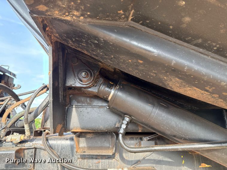 image for item EJ4658 1988 Caterpillar D25C articulated haul truck