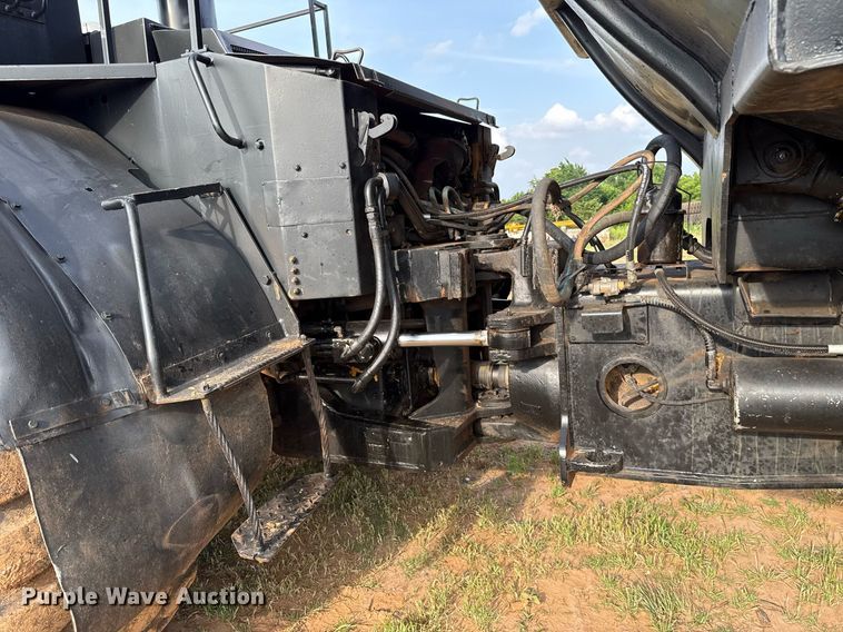 image for item EJ4658 1988 Caterpillar D25C articulated haul truck