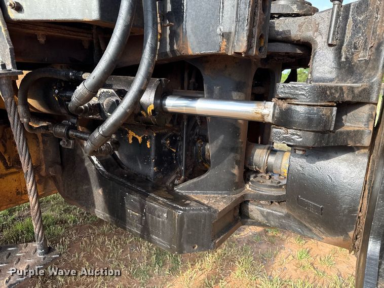 image for item EJ4658 1988 Caterpillar D25C articulated haul truck