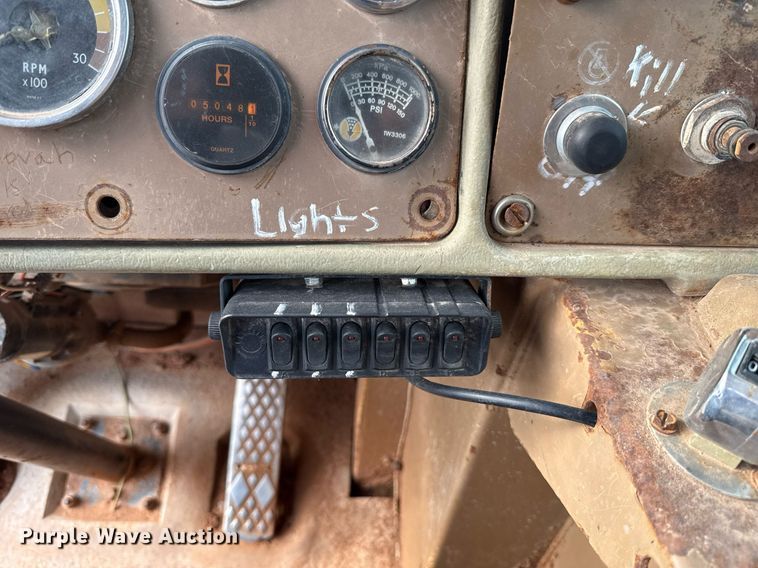 image for item EJ4658 1988 Caterpillar D25C articulated haul truck