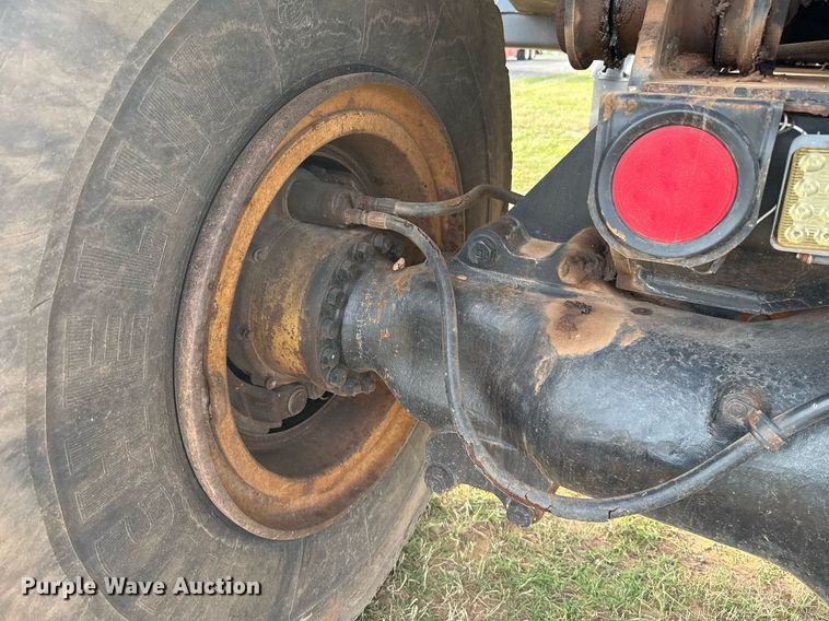 image for item EJ4658 1988 Caterpillar D25C articulated haul truck