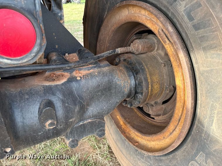 image for item EJ4658 1988 Caterpillar D25C articulated haul truck