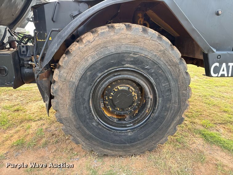 image for item EJ4658 1988 Caterpillar D25C articulated haul truck