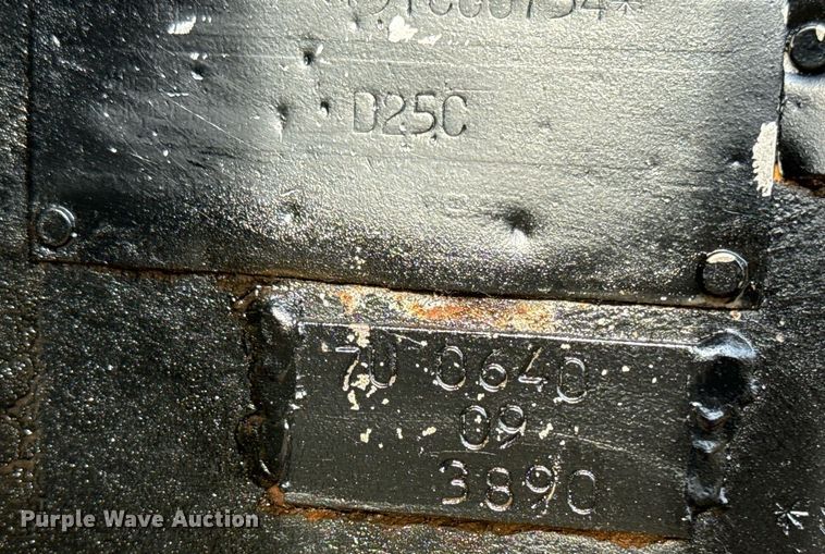 image for item EJ4658 1988 Caterpillar D25C articulated haul truck