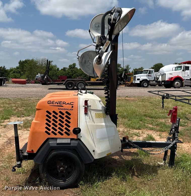 image for item EJ4663 2018 Generac Magnum light plant
