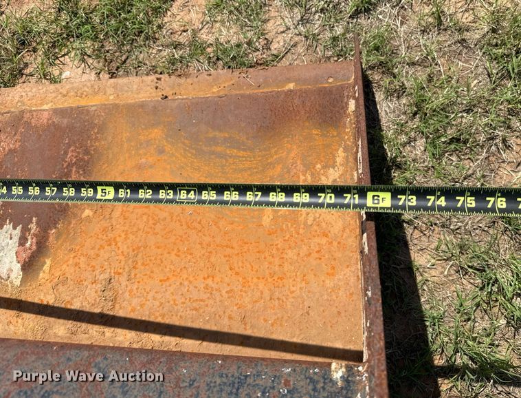 image for item EJ4669 (2) skid steer buckets