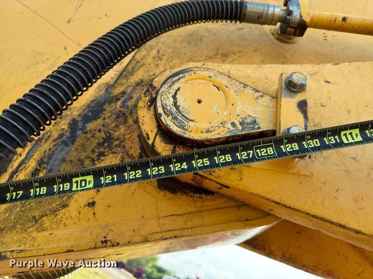 image for item EJ4670 2011 Komatsu PC350LC-8 excavator
