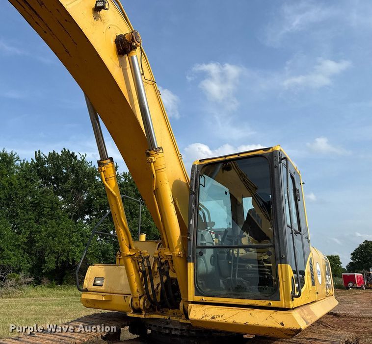 image for item EJ4670 2011 Komatsu PC350LC-8 excavator