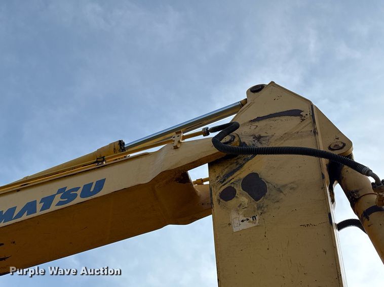 image for item EJ4670 2011 Komatsu PC350LC-8 excavator