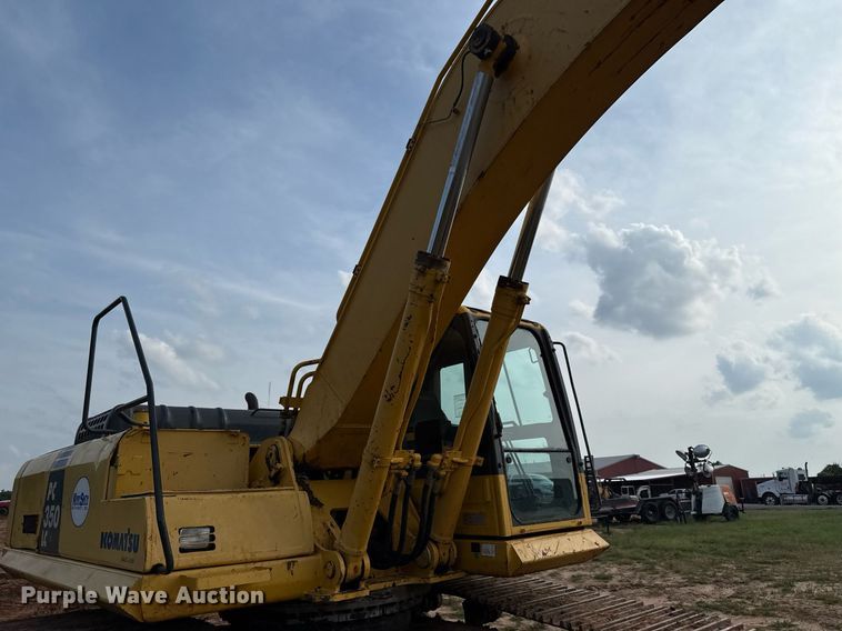 image for item EJ4670 2011 Komatsu PC350LC-8 excavator