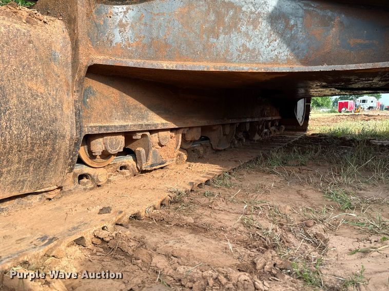 image for item EJ4670 2011 Komatsu PC350LC-8 excavator