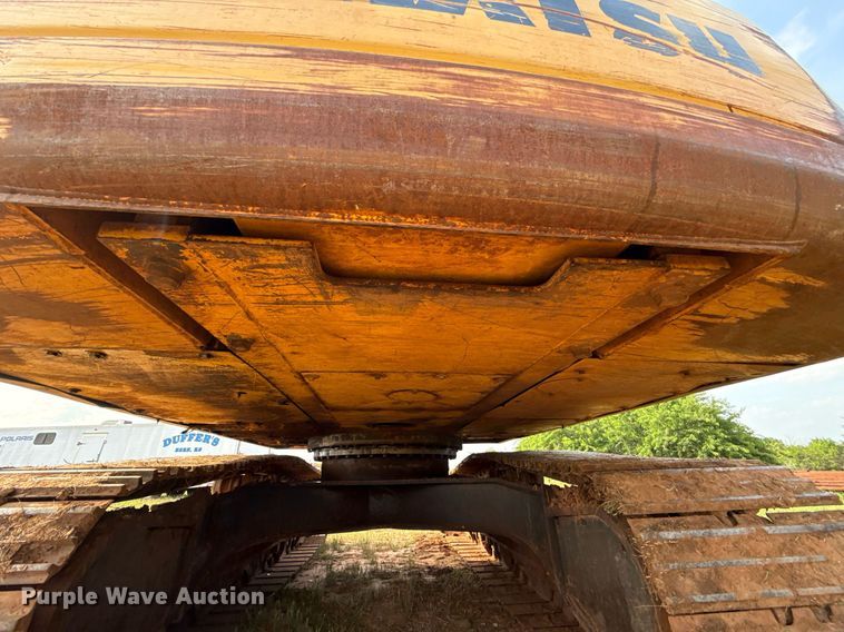 image for item EJ4670 2011 Komatsu PC350LC-8 excavator