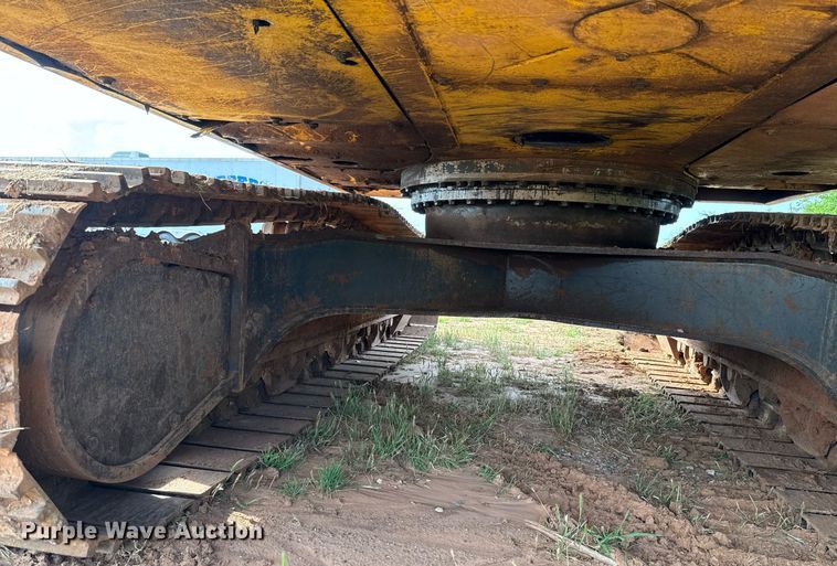 image for item EJ4670 2011 Komatsu PC350LC-8 excavator