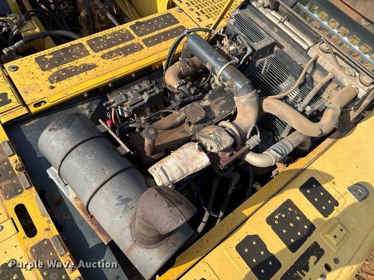 image for item EJ4670 2011 Komatsu PC350LC-8 excavator