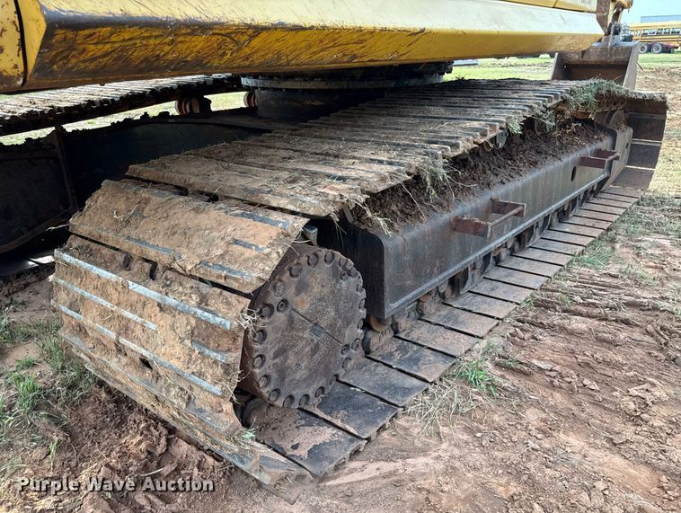 image for item EJ4670 2011 Komatsu PC350LC-8 excavator